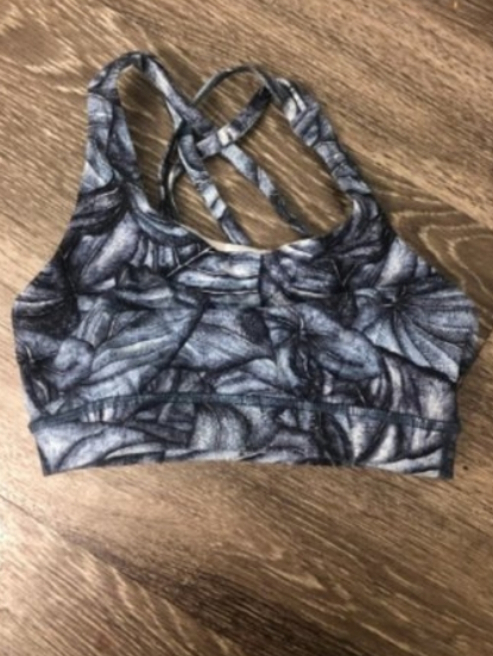 Lululemon Strappy Energy Sports Bra In Concrete Jungle Alpine Sz 4